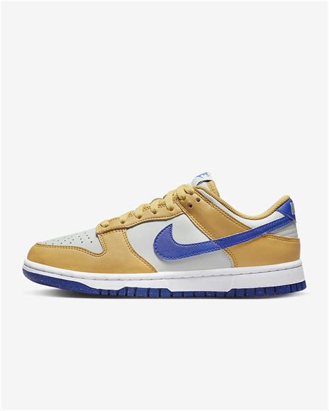 Nike Id Dunk Low Thi T K Gi Y Tuy T Nh Ch V I V I Thao T C Nh N