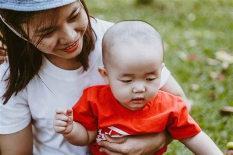 孩子的5个小细节，表明对妈妈爱到极致，妈妈幸福感爆棚 ＊ 阿波罗新闻网