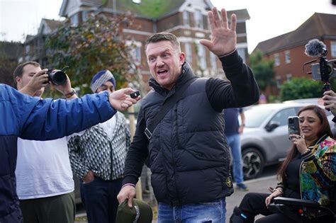 Tommy Robinson Uk Anti Immigrant Agitator Jailed For Contempt Of