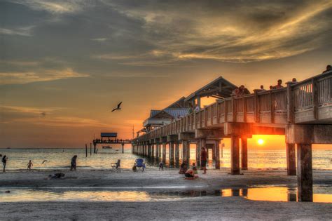 Clearwater beach sunset. by Tally Vickory - Photo 12236443 / 500px