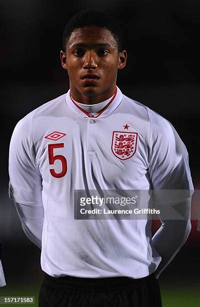 7,113 Joe Gomez England Stock Photos, High-Res Pictures, and Images - Getty Images