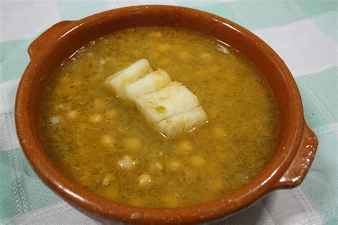 Garbanzos En Cazuela De Barro Gurm