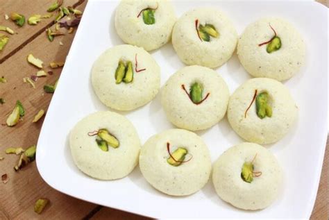 Sandesh Sweet Recipe: A Traditional Bengali Sweet - Indian Healthy Recipes | Non-vegetarian ...