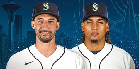 Mariners Acquire Seby Zavala Carlos Vargas For Eugenio Su Rez