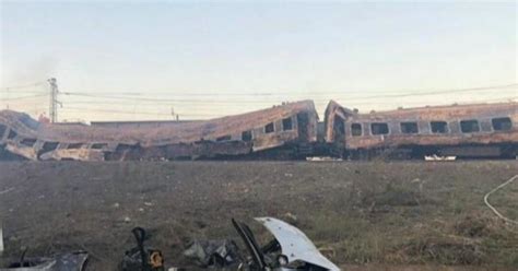 Russia Strikes Ukraine Train Station Killing At Least 22 Cbs News