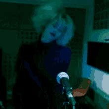 Edith Frances Crystal Castles GIF – Edith Frances Crystal Castles – discover and share GIFs