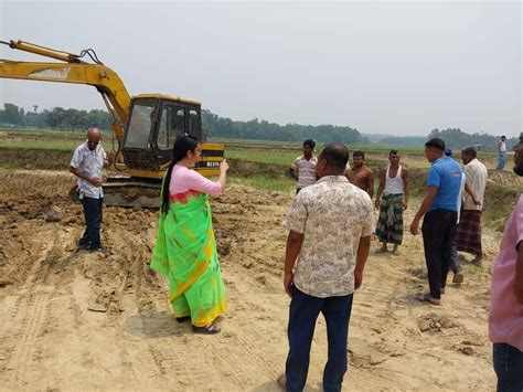 অবৈধভাবে কৃষি জমির মাটিকাটার বিরুদ্ধে উপজেলা নির্বাহী অফিসার এর অভিযান।