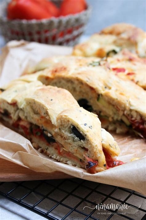 Pizza Stromboli Gefüllte Pizzarolle Ninamanie