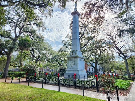 A Complete One-Day Itinerary for a Walking Tour of Savannah, Georgia ...