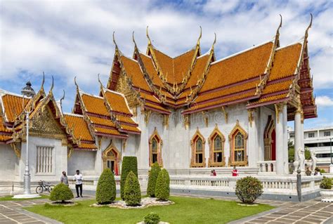 Bangkok Thailand Dec 4 2022 Tourists Visiting Wat Benchamabophit