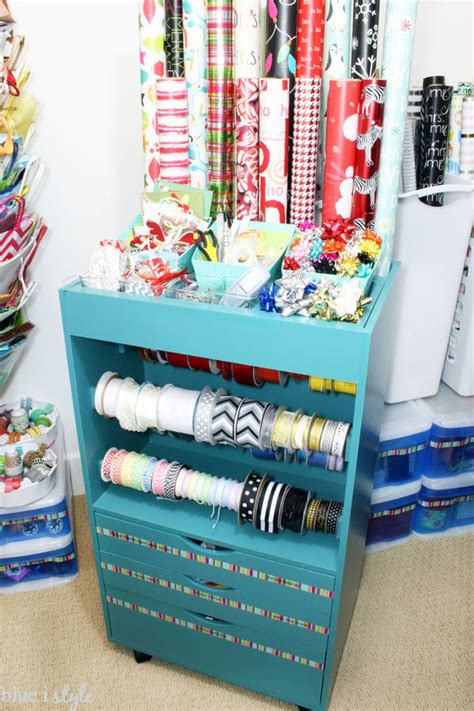 15 Best Wrapping Paper Storage Ideas