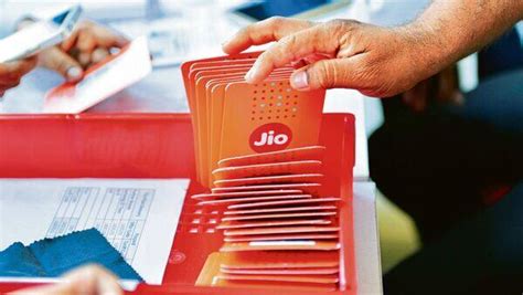 Reliance Retail Jio Ipo Unlikely To Be Announced In Ril Agm Jpmorgan