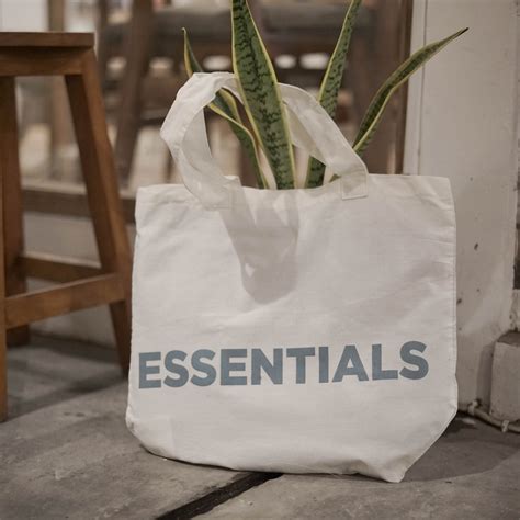 Jual Promo Murah Tas Totebag Essentials Casual Tote Bag Aesthetic