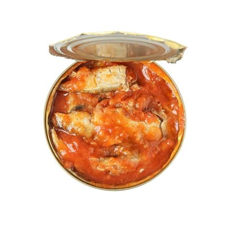 Lata Abierta De Pescado En Salsa De Tomate Aislada En La Vista Superior