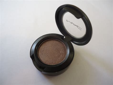 Misscouture17 Mac Satin Taupe Eyeshadow Review Swatches