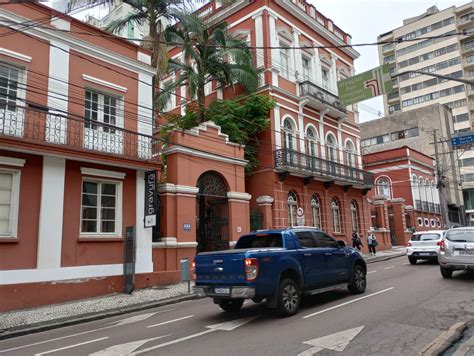 Toda a beleza e importância do Solar do Barão do Serro Azul Distinção