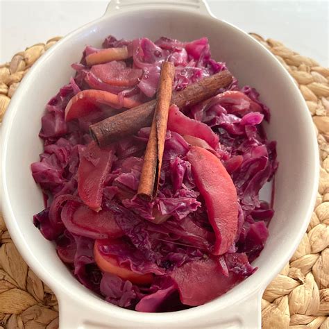 German Red Cabbage with Apples - Fit As A Fiddle Life