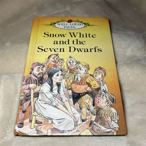 Snow White And The Seven Dwarfs Ladybird Well Loved Tales By Vera