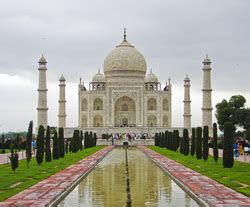 Landmarks in Asia - Famous Historic Landmarks From Around The Globe