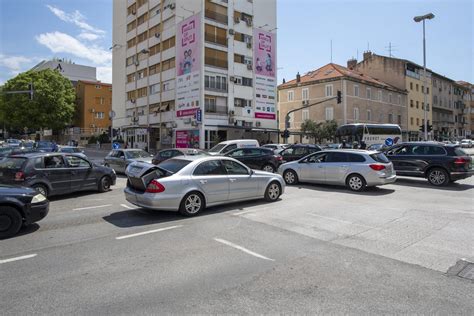 Slobodna Dalmacija Pa jesu li mogli goru uru naći za redovni servis