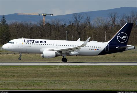 D Aiue Airbus A Lufthansa Flyfinland Fi