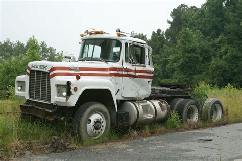 Mack R series | Tractor & Construction Plant Wiki | FANDOM powered by Wikia