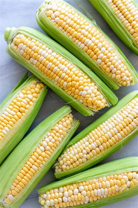 Learn How To Cook Corn On The Cob Different Ways Microwaving