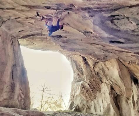 STEFANO GHISOLFI Prima Salita Di Thunder Ribes 9a Ad Arco