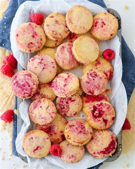 Gluten Free Raspberry Shortbread Rounds Jessicas Kitchen