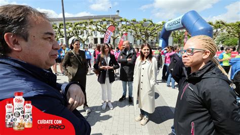 Jorge Puig y Tina Fernández conquistan un Medio Maratón Cidade de Lugo