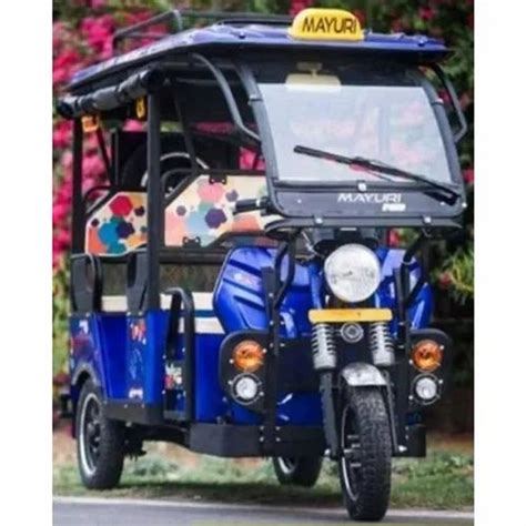 Mayuri Pro Super Plus Blue E Rickshaw Vehicle Capacity Seater At