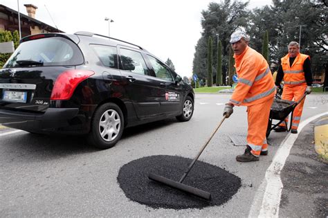 Varese Le Strade Si Rifanno Il Look