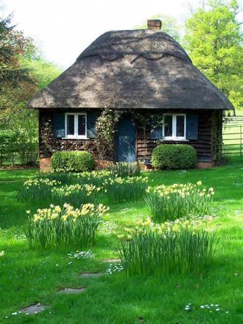 European Cottages 03 Small Cottage Homes Cottage In The Woods