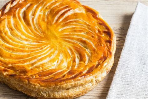 Cyril Lignac D Voile Sa Recette De Galette Des Rois Originale Pour