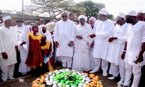 Comm Moration Des Femmes Tu Es Abobo Hamed Bakayoko Et Mariatou