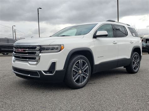 New 2020 GMC Acadia SLT With Navigation