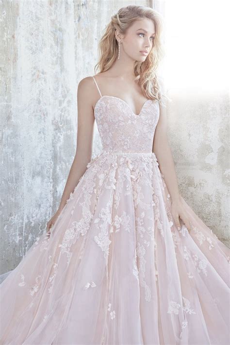 Gorgeous D Floral Applique Wedding Dresses Perfect For Spring