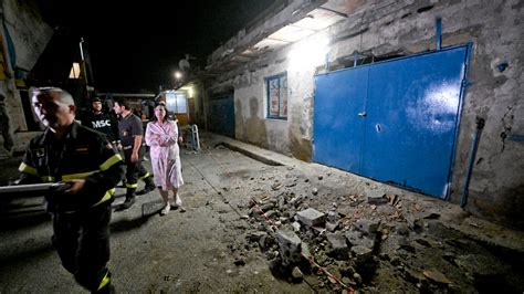 Naples earthquake - Italy rocked by horror tremors just hours ahead of ...