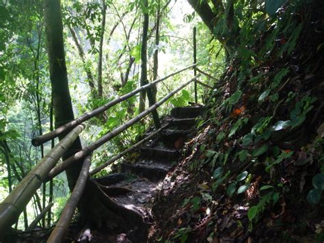 Hike to Nauyaca Waterfalls in Costa Rica – Explorcation