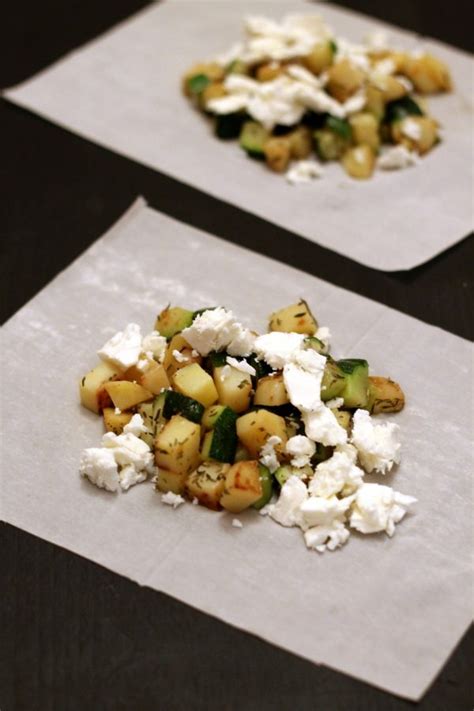 Fagottini Di Pasta Fillo Con Patate Zucchine Feta E Timo Un