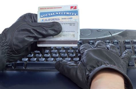 4 Things Identity Thieves Can Do With Your Social Security Number Lexington Law