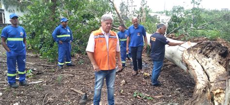 Defesa Civil Monitora Diversos Pontos Da Cidade Devido S