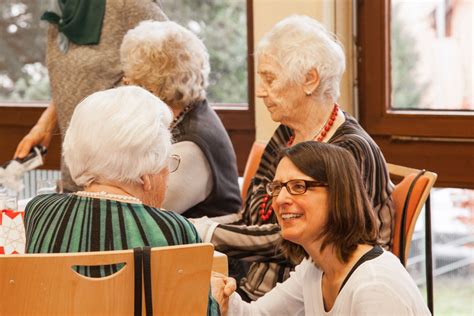 Miteinander Mittagstisch F R Senioren Diakoniestation Winnenden