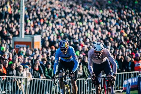 Pocas Horas Para El Primer Van Aert Vs Van Der Poel D Nde Ver El Exact