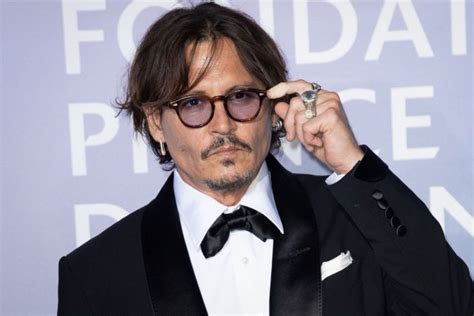 Johnny Depp Biography Age Songs Net Worth Movies Wife Instagram