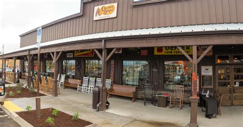 Cracker Barrel Opens First West Coast Location In Tualatin