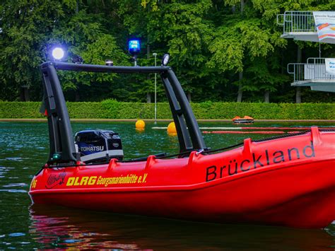 Fahrzeuge Boote und Material DLRG Ortsgruppe Georgsmarienhütte e V