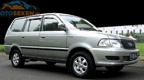 Toyota Kijang LGX Mobil Keluarga Lawas Bermesin Tangguh Incaran