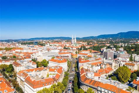 Zagreb Hauptstadt Von Kroatien Vogelperspektive Vom Drohnen Stockbild