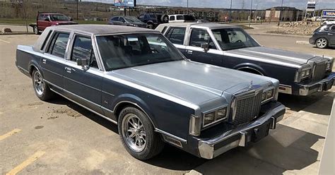 2 Near Identical ‘85 Lincoln Town Cars Album On Imgur